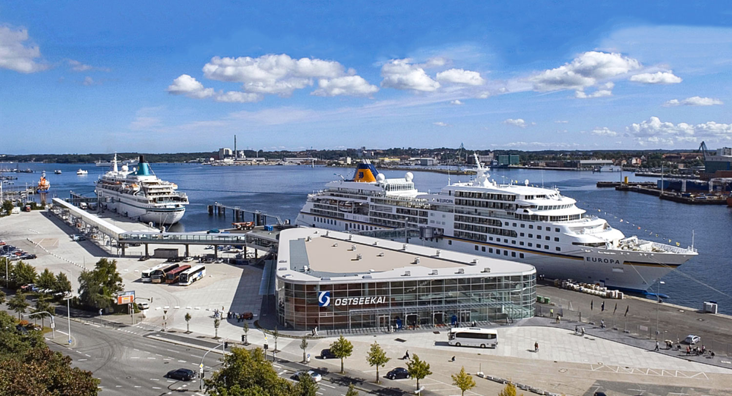 cruise ship terminal kiel